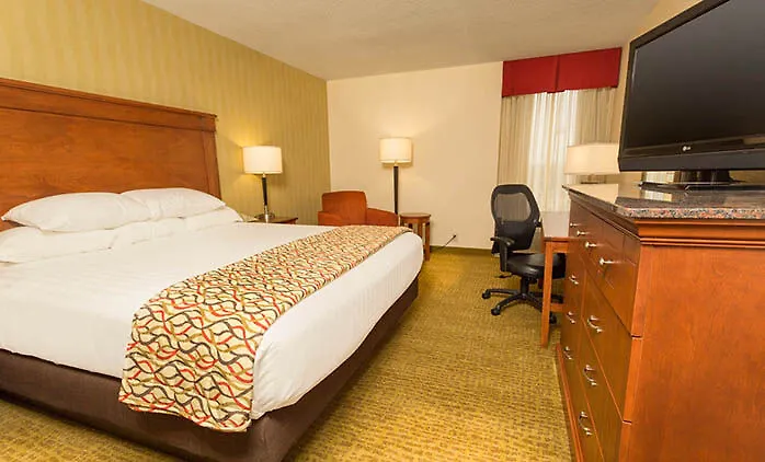 Drury & Hotel 3*